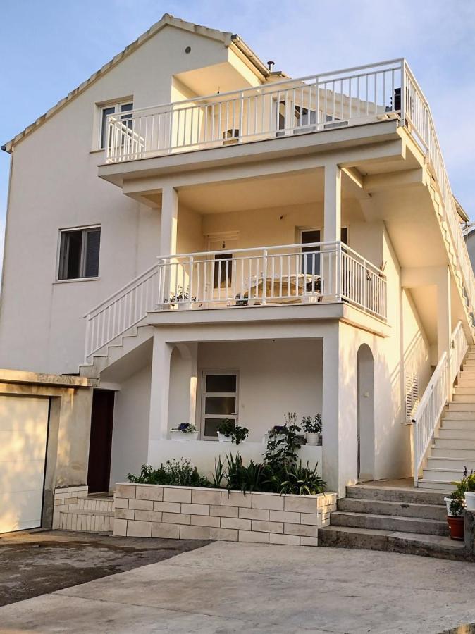 Apartment Marko Korčula Екстериор снимка