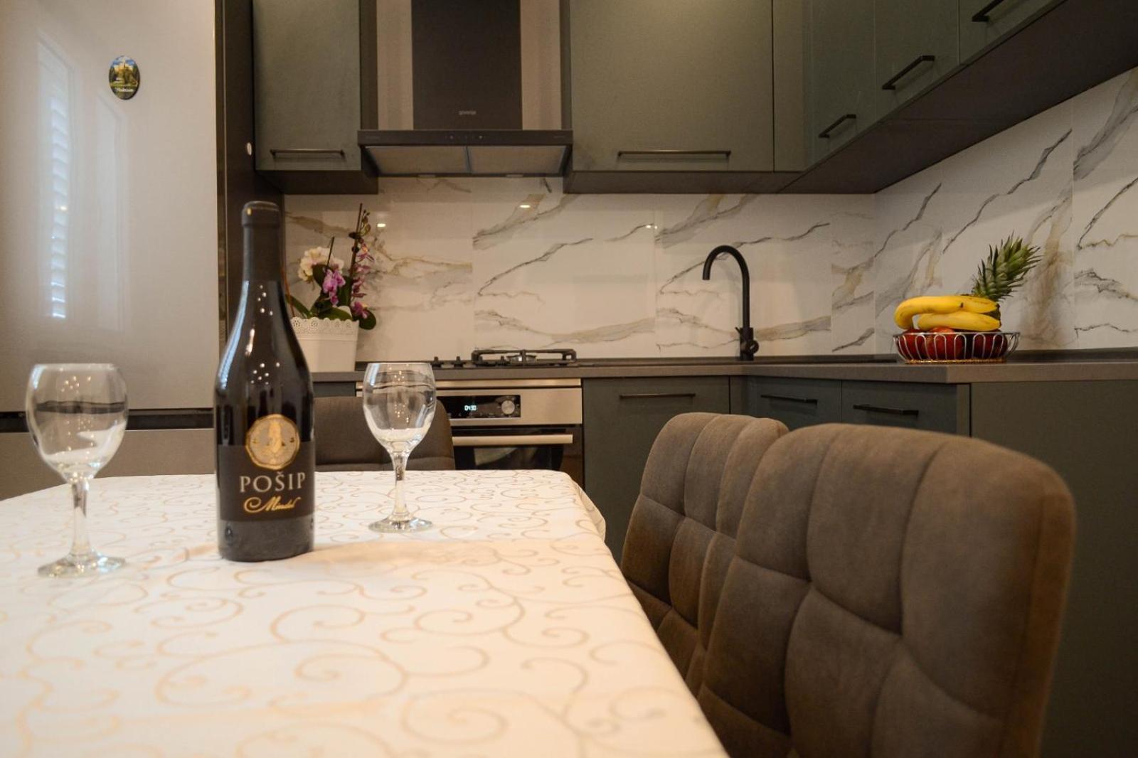 Apartment Marko Korčula Екстериор снимка