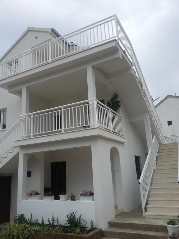Apartment Marko Korčula Екстериор снимка